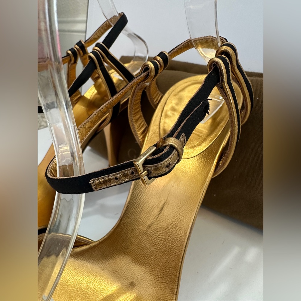Gucci Bee Satin Heels Black Gold Strappy Sandals Ankle Strap Pumps Sz 9.5 - Picture 7 of 13
